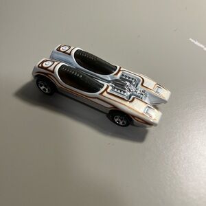 Hot Wheels Spittin Image Toy